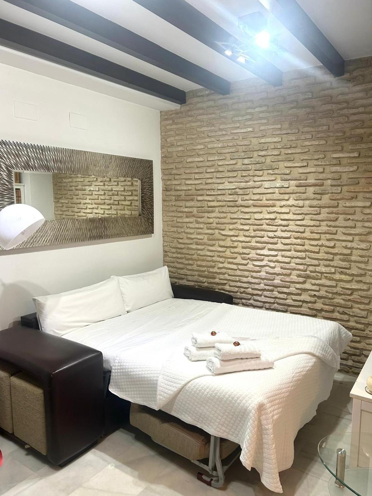 Triana Apartment Sevilla Eksteriør bilde
